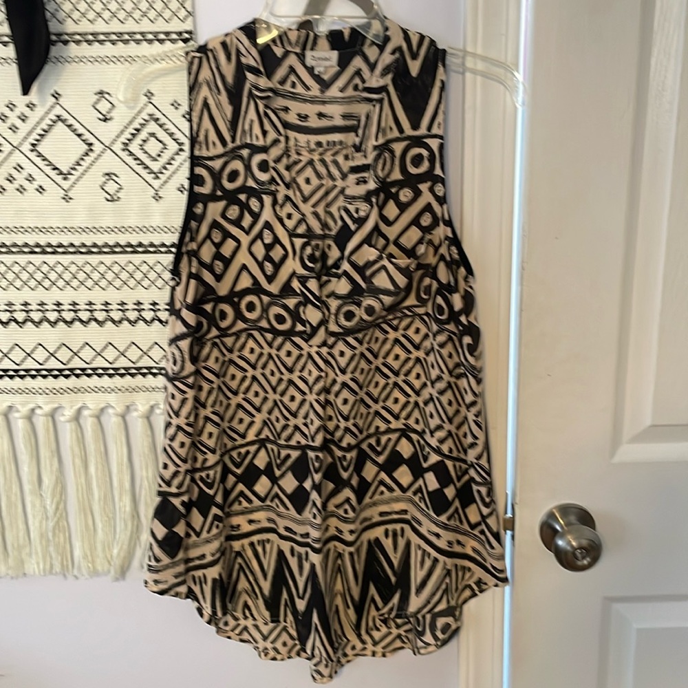 Women’s Blouse